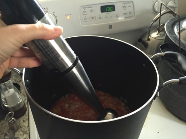 Easy recipe for canning sweet and sour sauce.