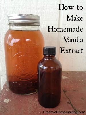 How to make homemade vanilla extract to give as gifts, and where to get the bottles and how to make the labels. 