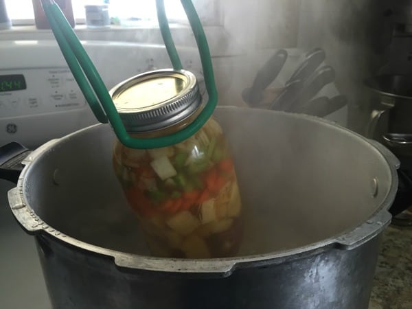 Easy recipe for pressure canning beef stew.
