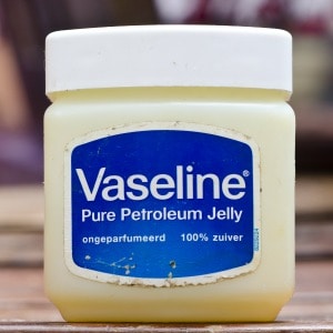 Clever tip for removing vaseline from a person's hair. One of my favorite DIY life hacks!