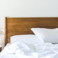 This easy homemade lavender linen spray will make your sheets and pillow cases smell clean and fresh.