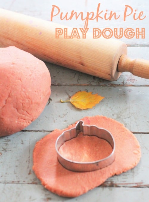 This pumpkin pie playdough is easy to make and a fun craft activity for fall or Thanksgiving time.