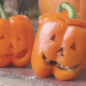 3 ways to make stuffed bell peppers for a quick Halloween dinner.