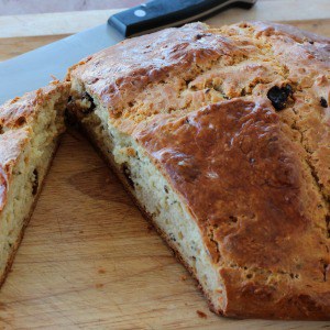 Traditional Irish soda bread recipe featuring buttermilk, caraway seeds, and raisins. Learn the difference between Martha Stewart's soda bread recipe and Safeway's soda bread recipe, the history of Irish soda bread, and more.