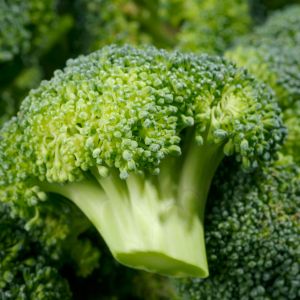 Looking for a quick and easy way to cook broccoli? Learn how to blanch broccoli with our simple step-by-step guide. Blanching is a great technique to preserve the color, texture, and nutrients of broccoli. Follow our tips and tricks to achieve perfectly cooked broccoli every time!