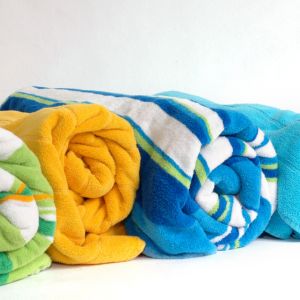 Tired of your towels smelling musty and funky? Our easy guide on how to get smell out of towels in front load washer is here to help! Follow our step-by-step instructions to get fresh and clean towels every time.