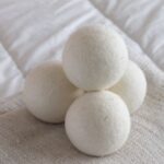 Tired of using dryer sheets that are harmful to the environment? Try these 5 eco-friendly alternatives for softer clothes and less static cling. Your laundry routine just got a whole lot greener!