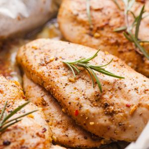 Looking for the perfect air fryer chicken breast recipe? Look no further! Discover a simple and delicious way to achieve tender, juicy chicken with a crispy exterior.